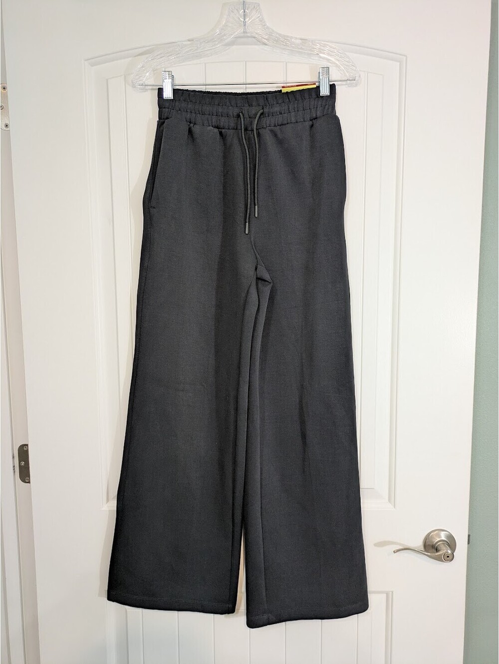 All in Motion Wide Leg Sweatpants XS Black NWT